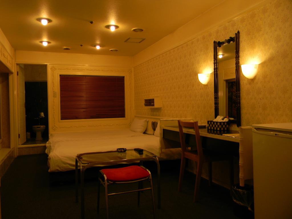 Hotel Misono Osaka Bagian luar foto