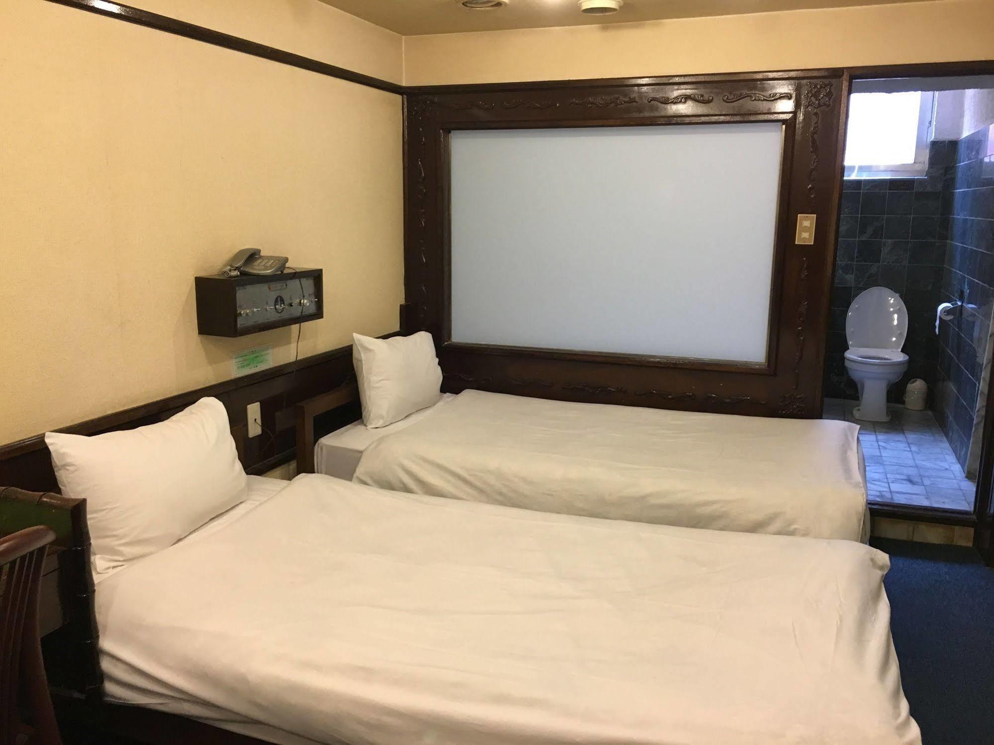 Hotel Misono Osaka Bagian luar foto